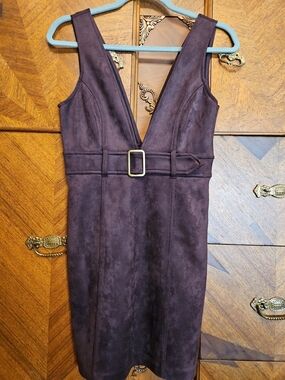 Forever 21 Size Medium Plunge Neck Belted Faux Suede Dress in Deep Plum/Brown